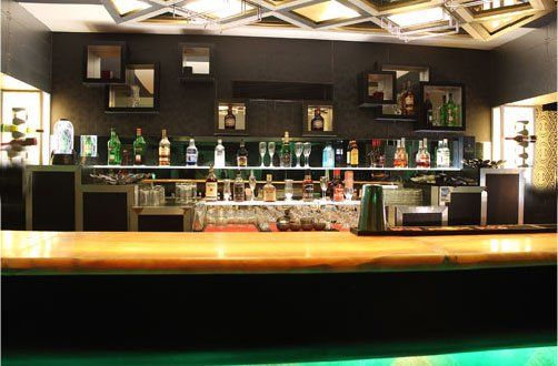 Hotel Dee Cee Manor شيناي المظهر الخارجي الصورة